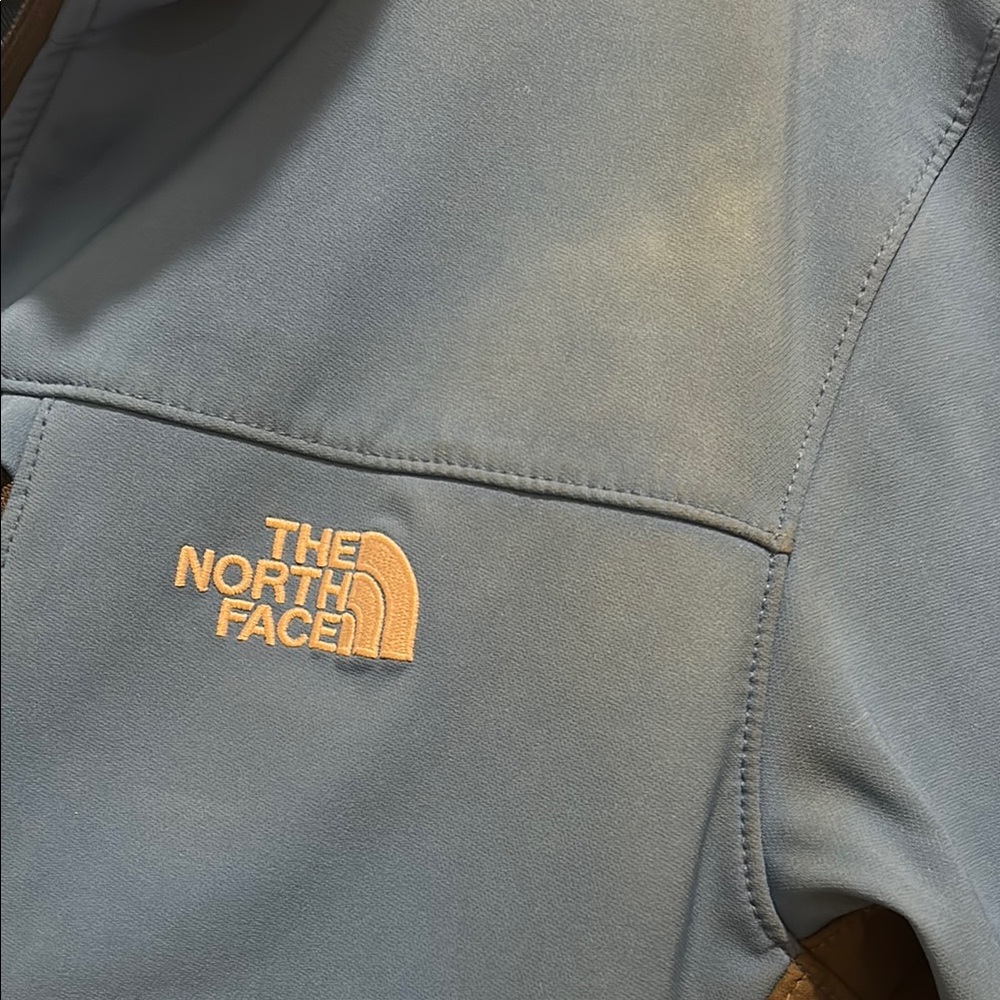 North Face Soft Shell Jacket - Picture 4 of 7